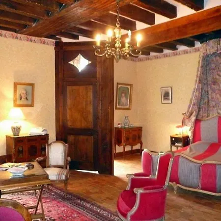 Saint-clement-de-la-place Chateau Sleeps 16 Pool