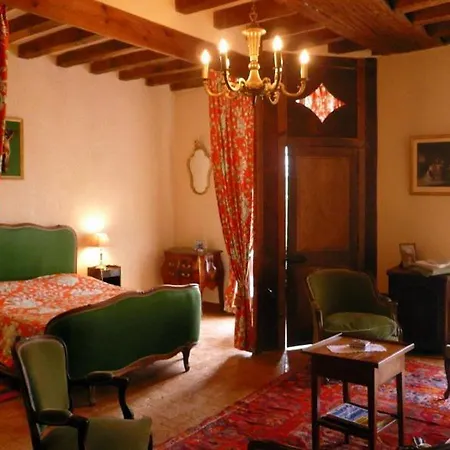 Séjour à la campagne Saint-clement-de-la-place Chateau Sleeps 16 Pool Saint-Clement-de-la-Place