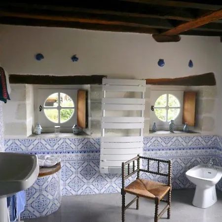 Saint-clement-de-la-place Chateau Sleeps 16 Pool Séjour à la campagne *